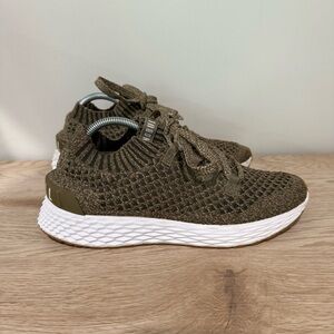 NOBULL Unisex  Khaki Knit Athletic Shoes Men’s 9.5 Women 11